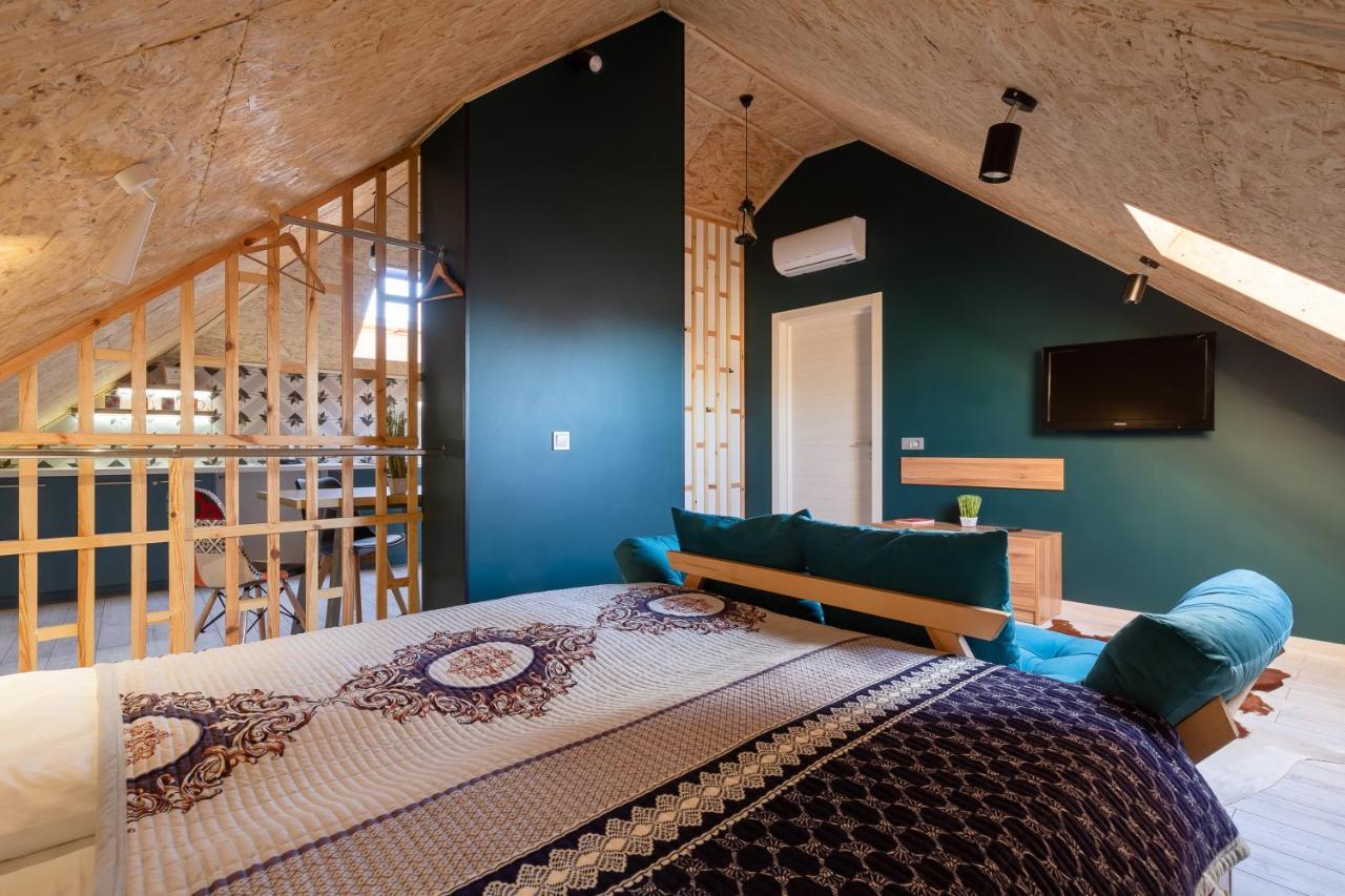 Lion King D3 Apartman Lviv Kültér fotó
